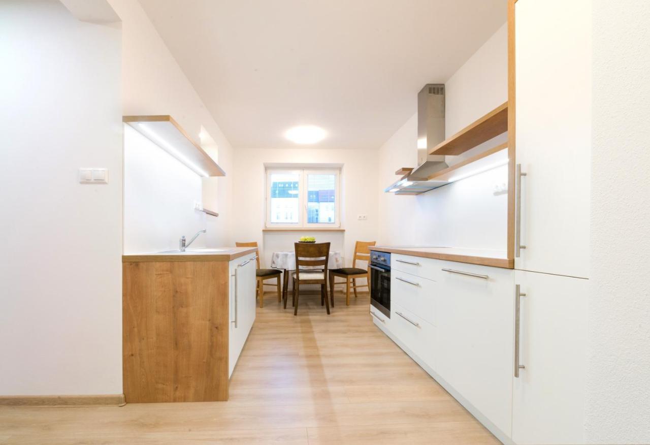 Apartman Razusa Centrum Bańska Bystrzyca Zewnętrze zdjęcie