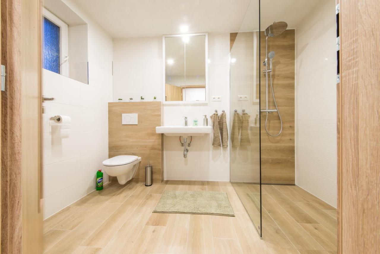 Apartman Razusa Centrum Bańska Bystrzyca Zewnętrze zdjęcie
